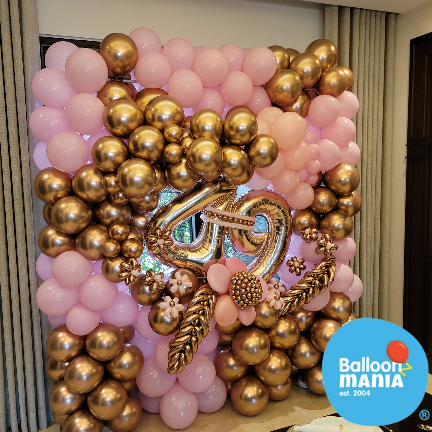 ORGANIC AGE SQUARE BALLOON FRONTAGE