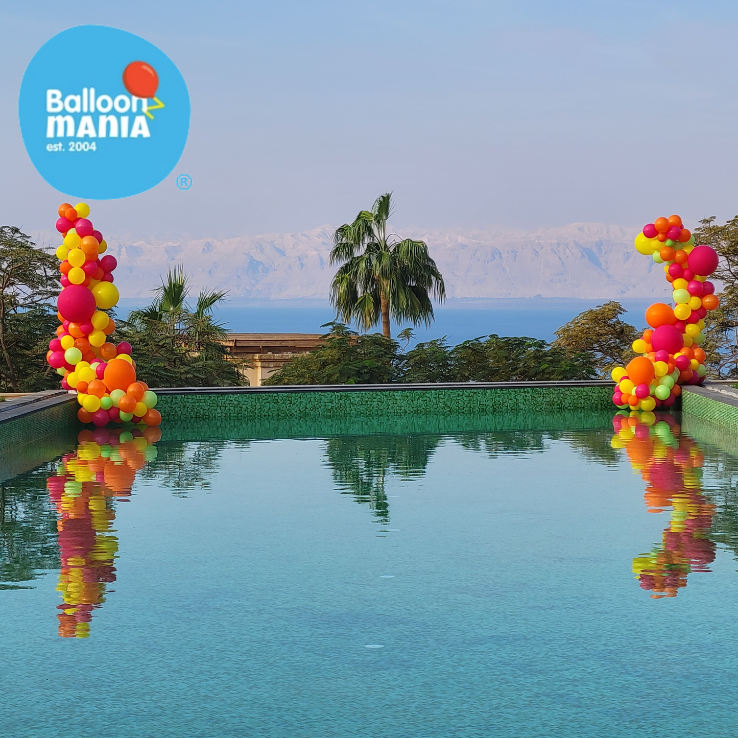 POOL PARTY BALLOON SETUP 01